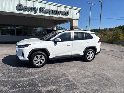 2020 Toyota RAV4 LE