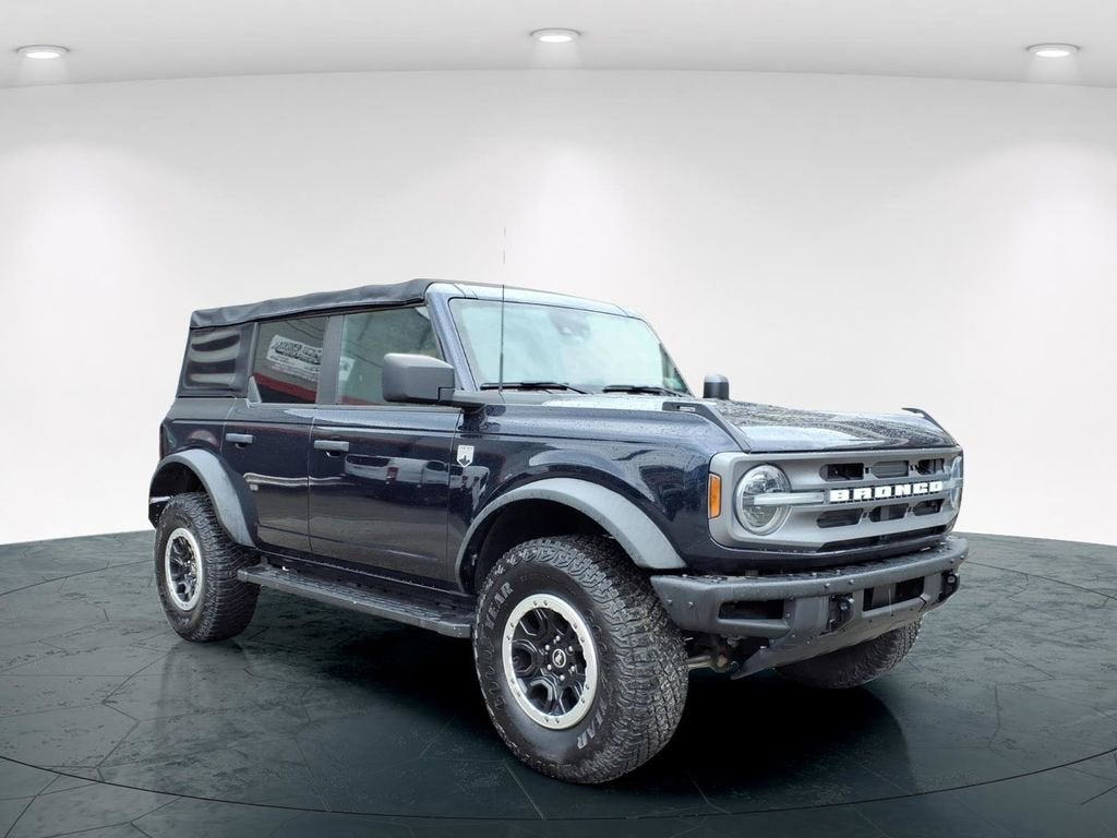 2021 Ford Bronco Base