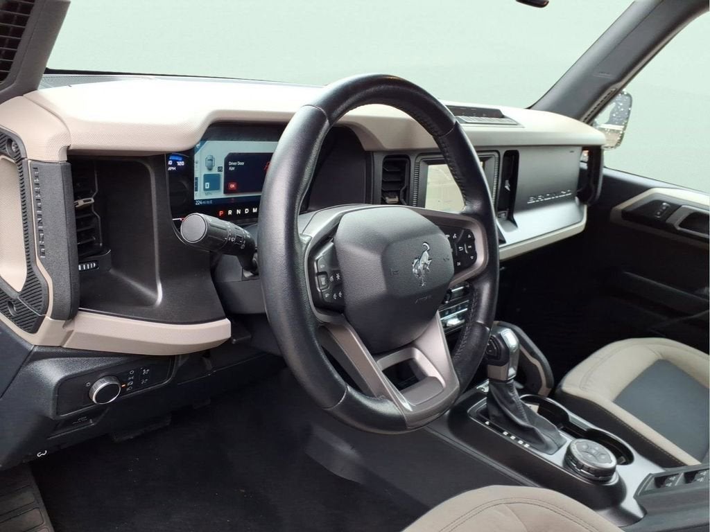 2021 Ford Bronco Base