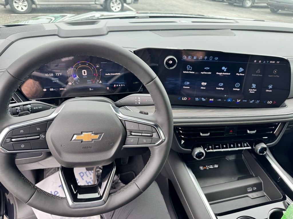 2025 Chevrolet Suburban Premier