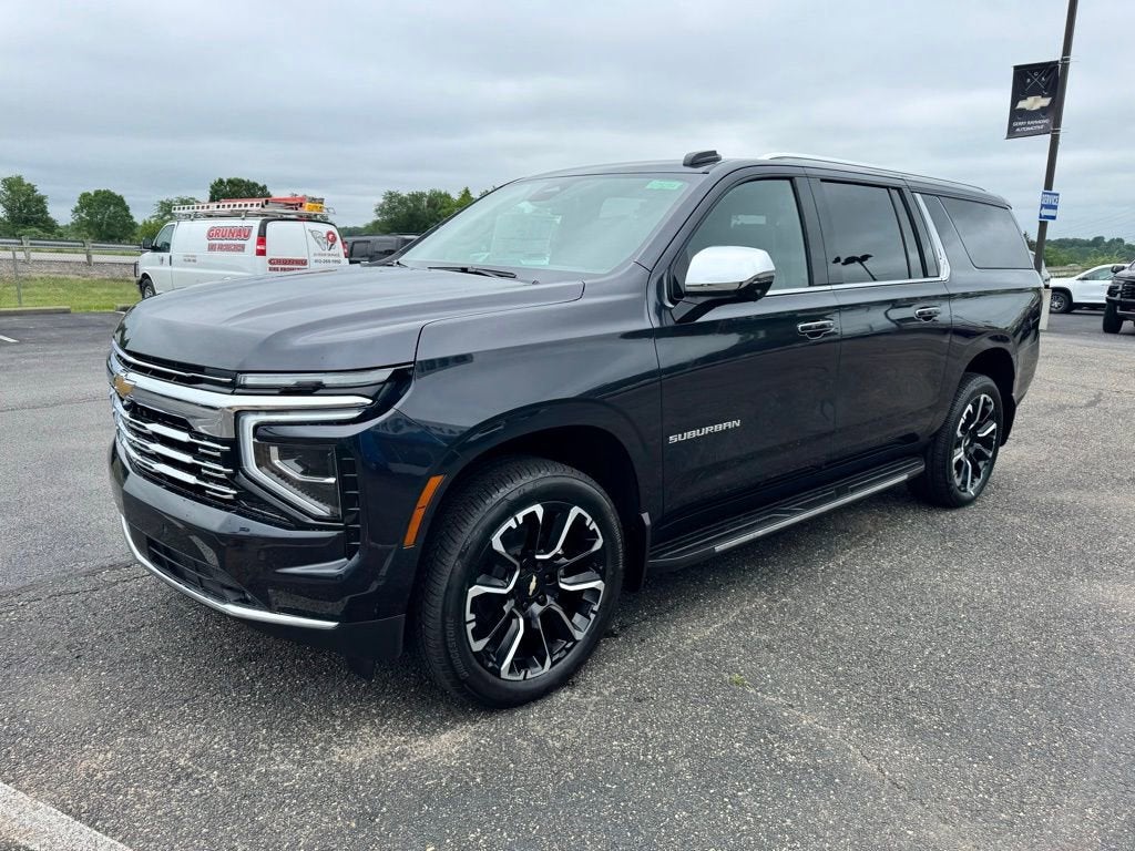 2025 Chevrolet Suburban Premier