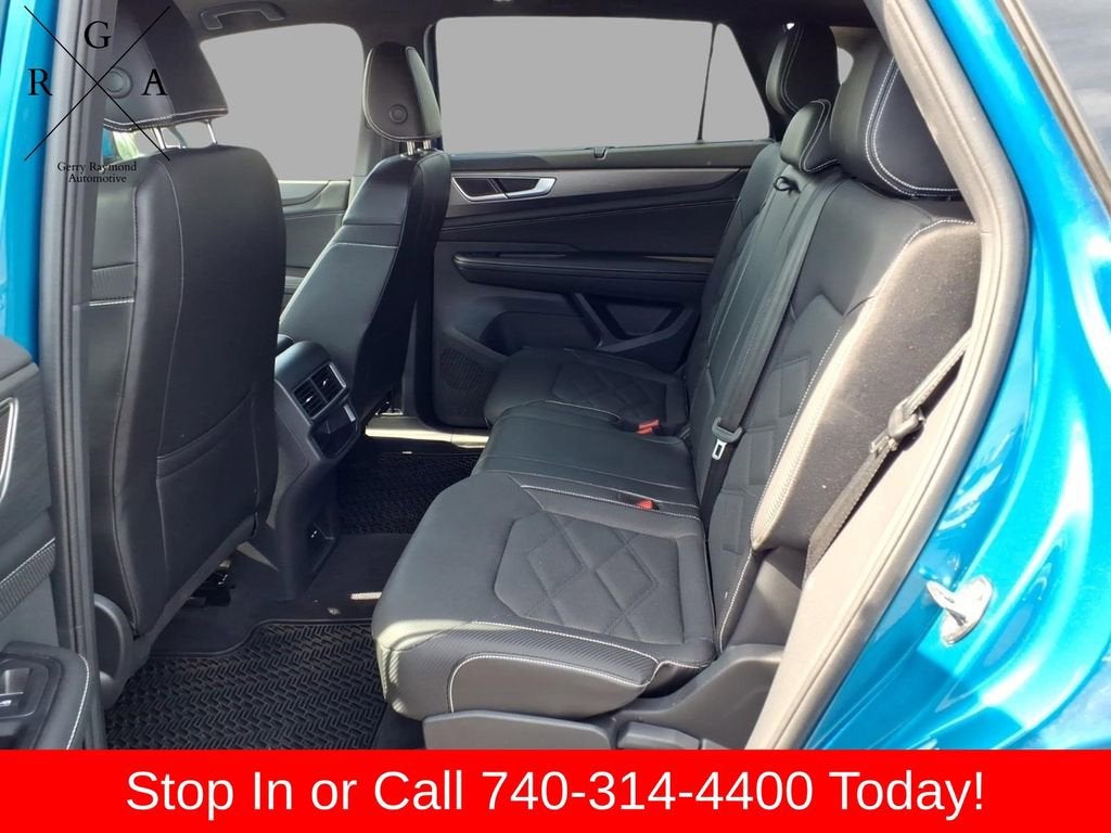 2024 Volkswagen Atlas Cross Sport 2.0T SE w/Technology