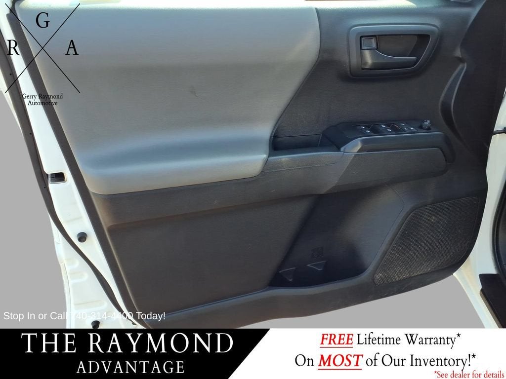 2022 Toyota Tacoma SR V6